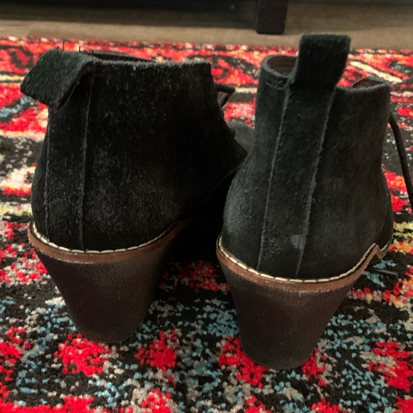 Cute Booties - Picture 6 of 6